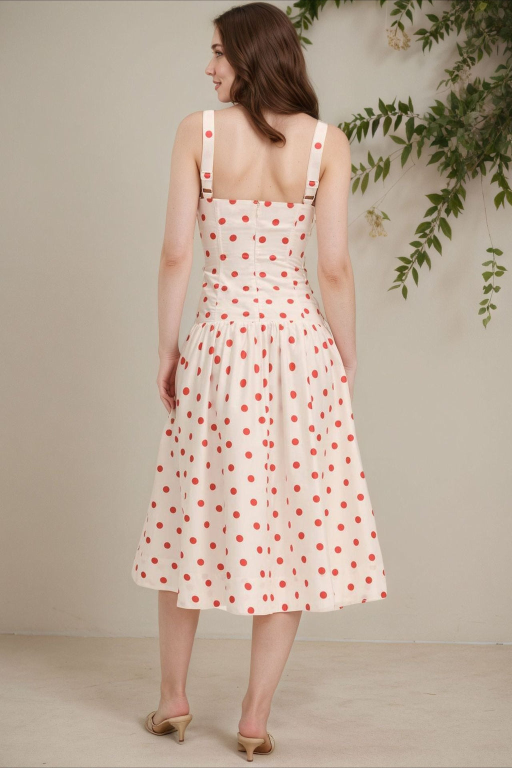 Puantiyeli İnce Askılı Bodycon Maxi Elbise