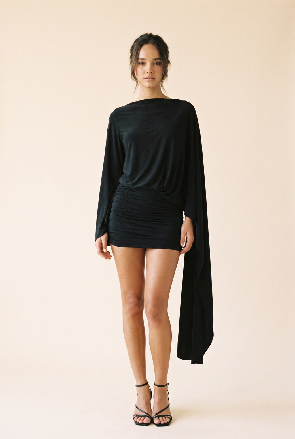 Black Cape Mini Elbise - önden görünüm